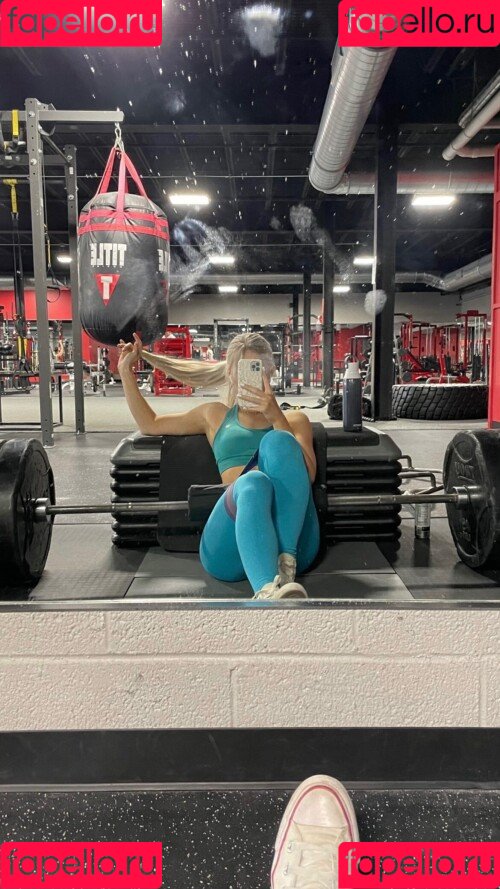 Lucy Hubbard Onlyfans Photo Gallery 