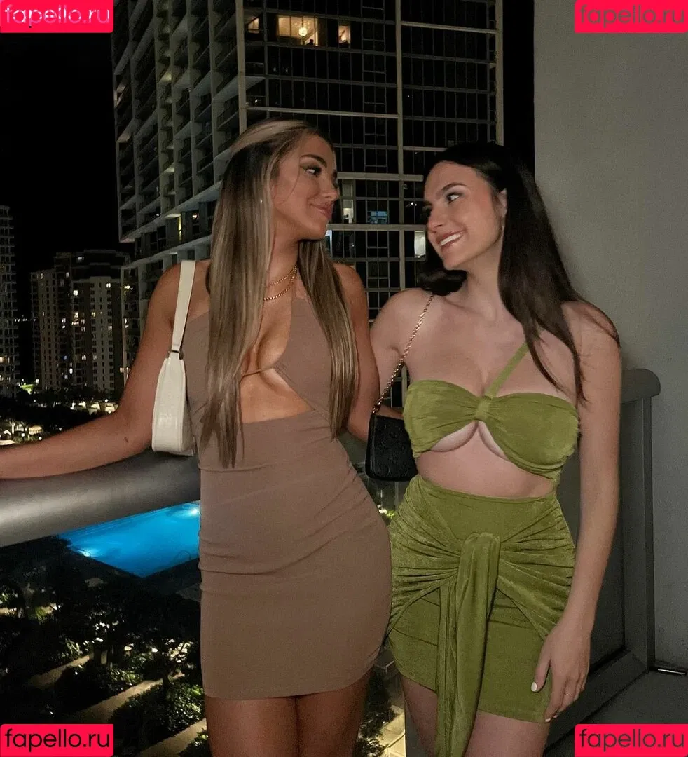 Theresa Onlyfans Photo Gallery 