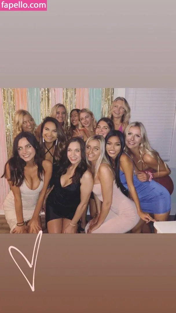 Theresa Onlyfans Photo Gallery 