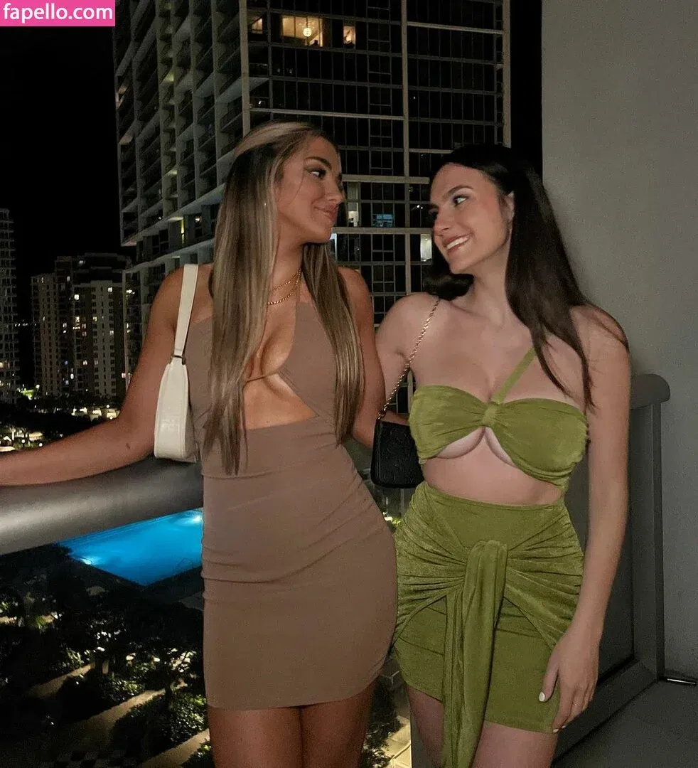 Theresa Onlyfans Photo Gallery 