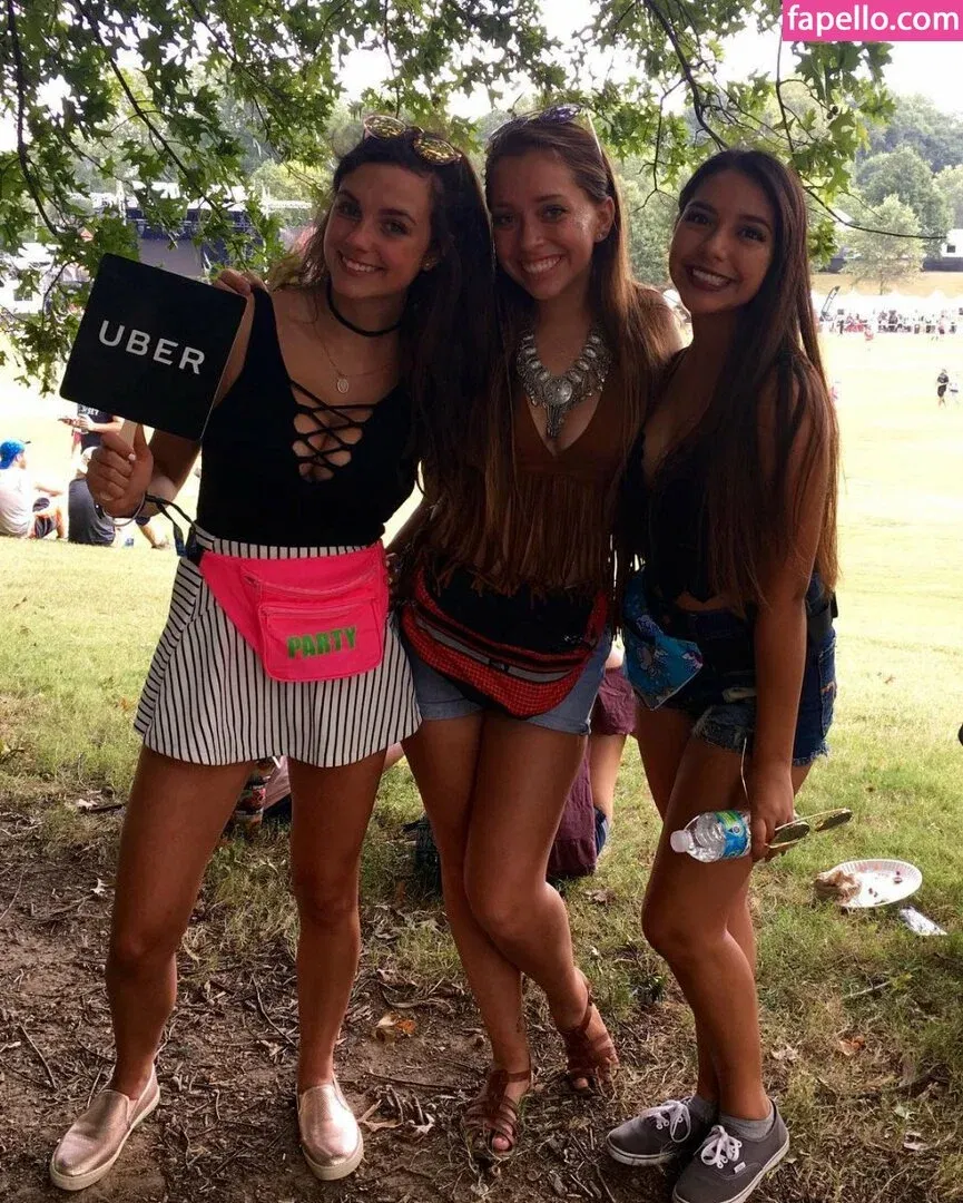 Theresa Onlyfans Photo Gallery 