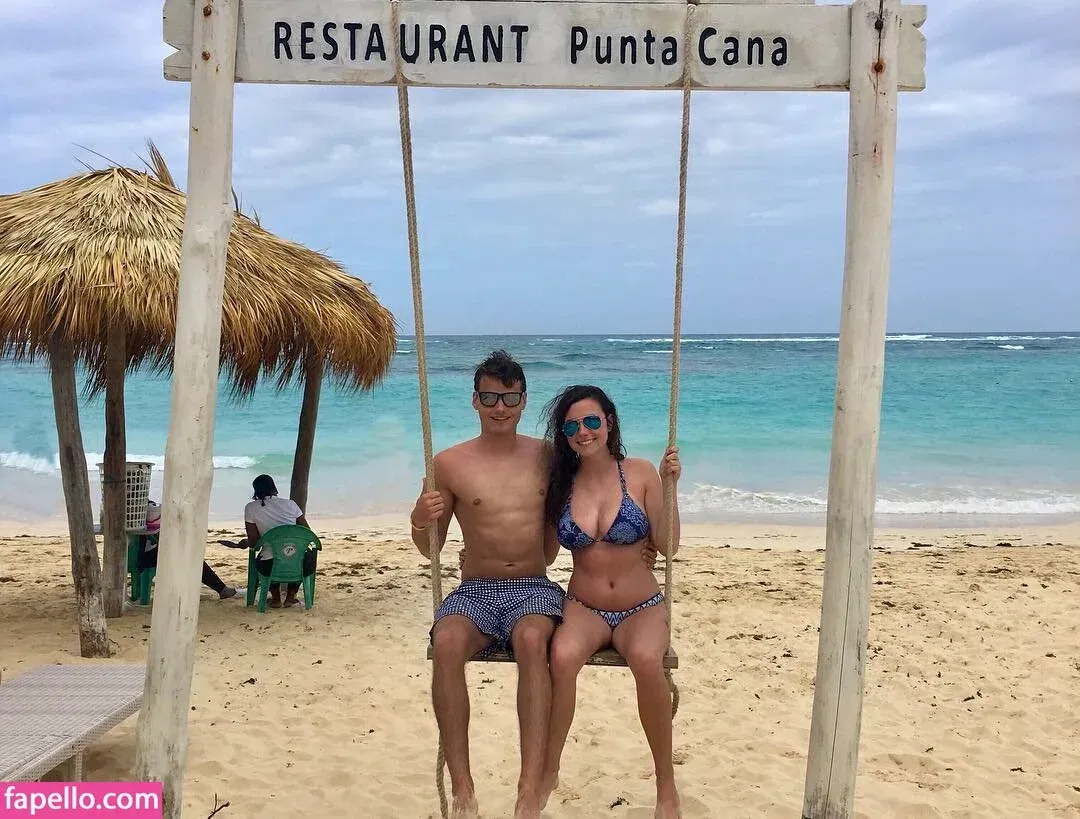 Theresa Onlyfans Photo Gallery 