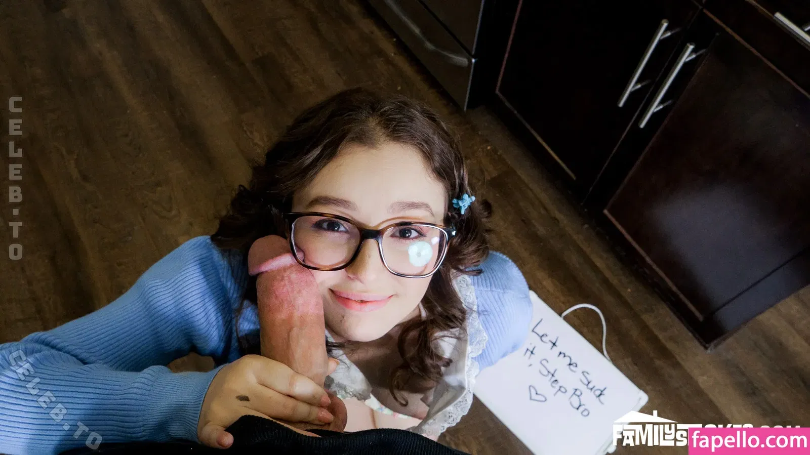 Leana Lovings Onlyfans Photo Gallery 