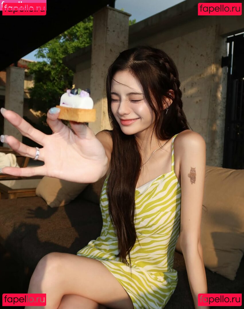 Kellykimkim7 Nude Onlyfans Photo 8