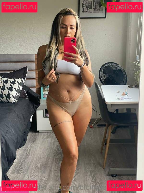 Lina Cal Nude Onlyfans Photo 44