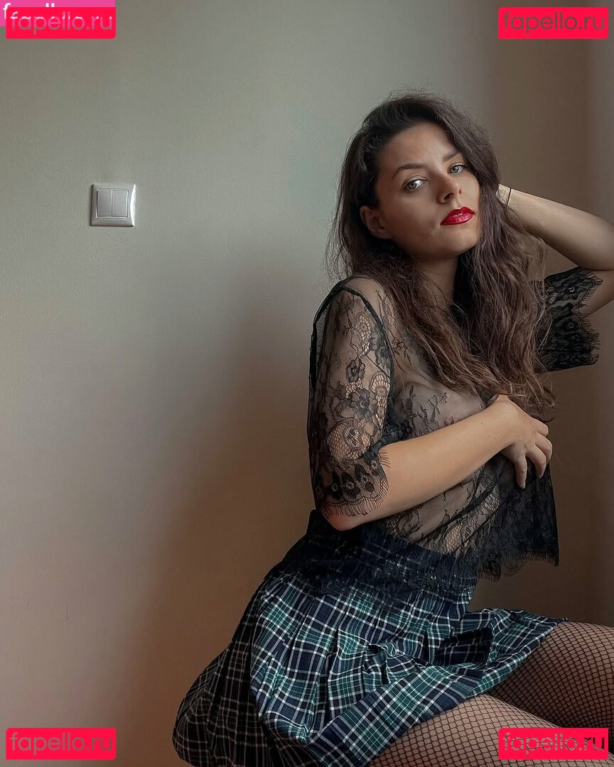 Lena Bartos Nude Onlyfans Photo 29