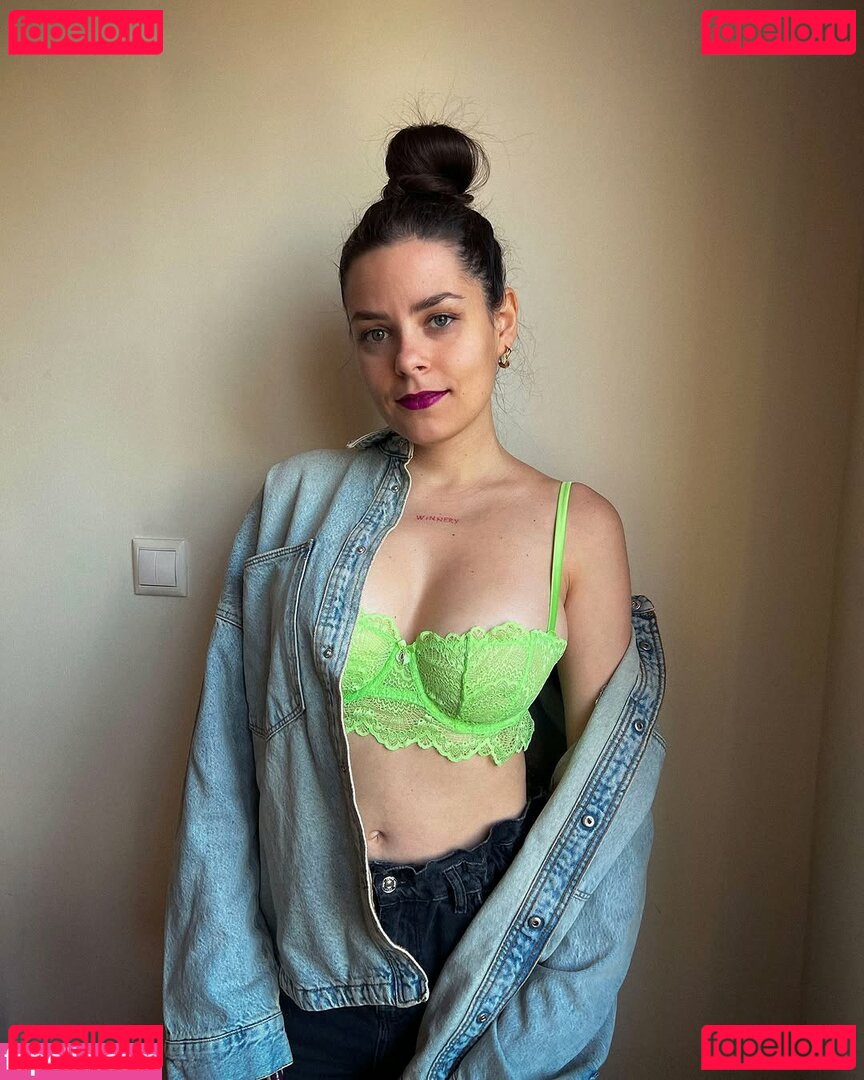 Lena Bartos Nude Onlyfans Photo 30