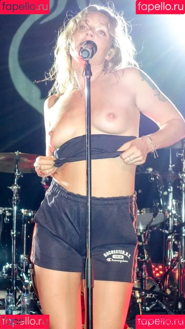 Tove Lo Onlyfans Photo Gallery 