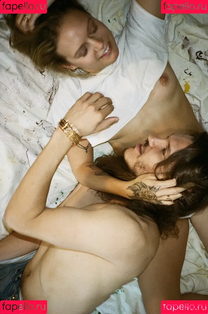 Tove Lo Onlyfans Photo Gallery 