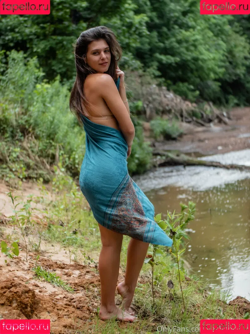 Leah Gotti Onlyfans Photo Gallery 