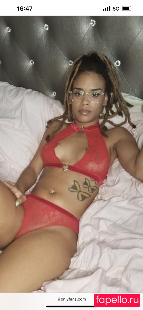 Ava Grey Nude Onlyfans Photo 3