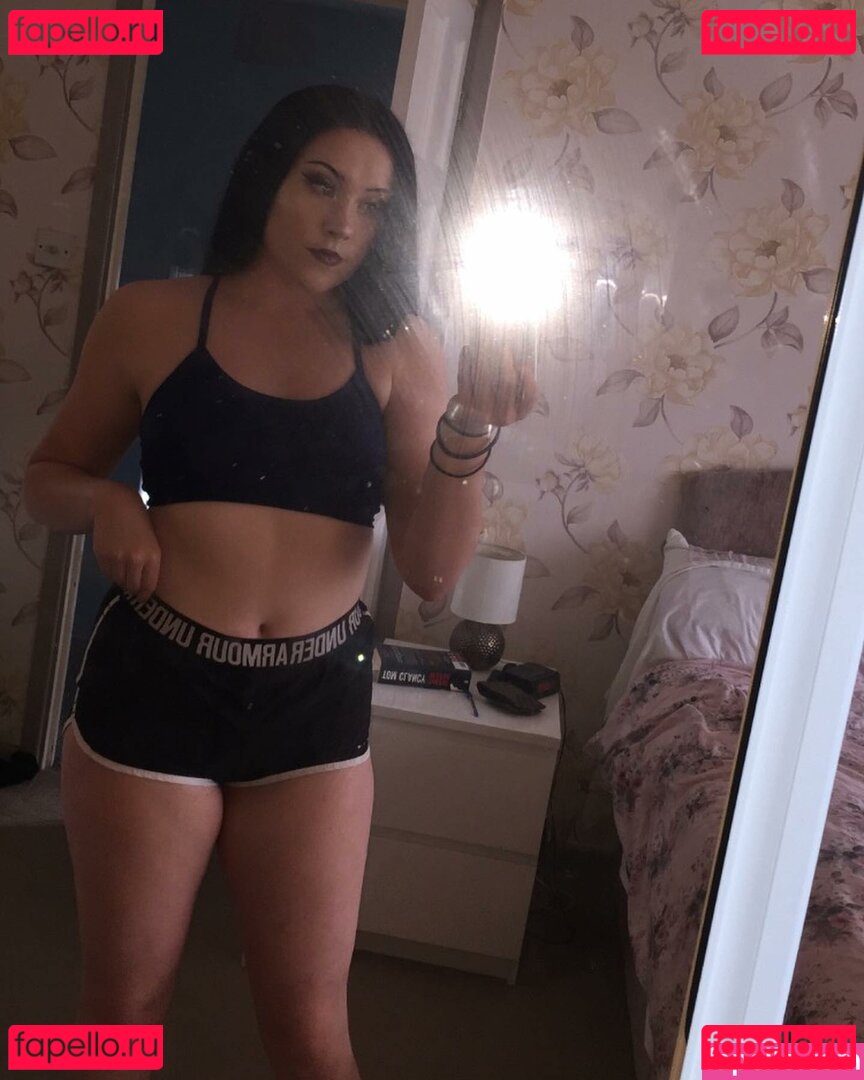 Lucia Lee Nude Onlyfans Photo 28