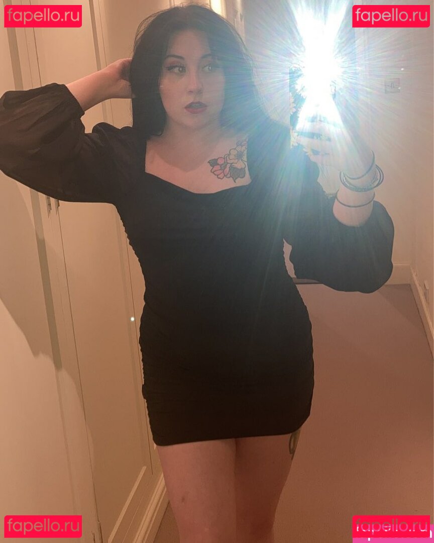 Lucia Lee Nude Onlyfans Photo 17
