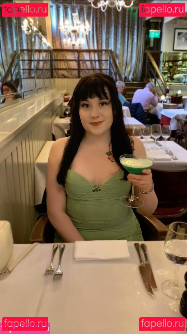 Lucia Lee Nude Onlyfans Photo 14