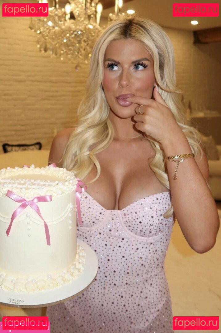 AnythingBlondbarbiie Nude Onlyfans Photo 14