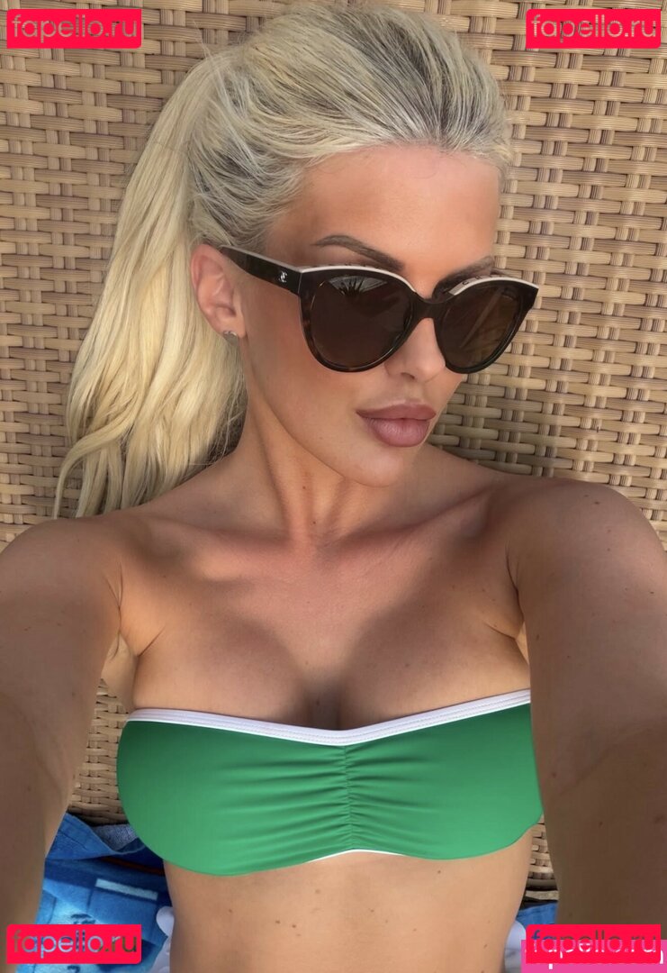AnythingBlondbarbiie Nude Onlyfans Photo 7