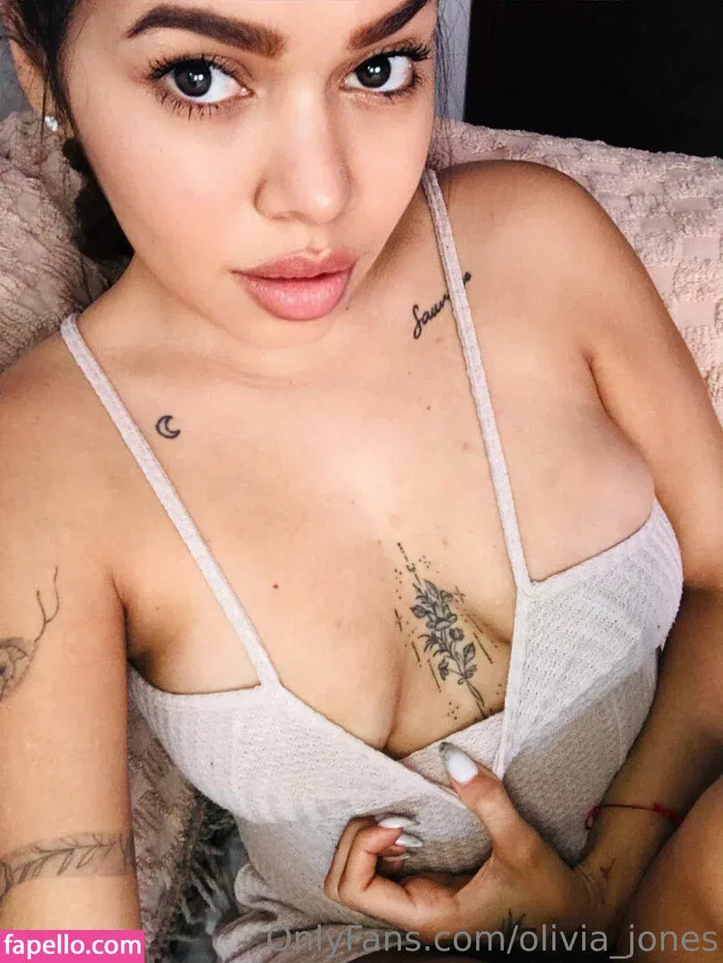 sofia_jones2 Onlyfans Photo Gallery 