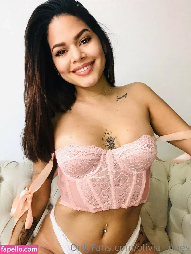 sofia_jones2 Onlyfans Photo Gallery 