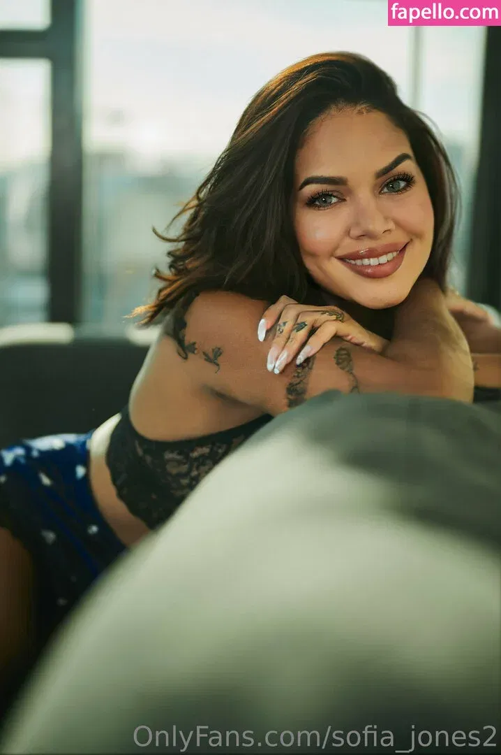 sofia_jones2 Onlyfans Photo Gallery 