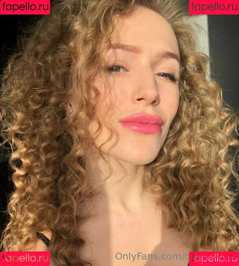 deep_alisa Onlyfans Photo Gallery 