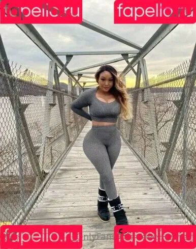 deep_alisa Onlyfans Photo Gallery 