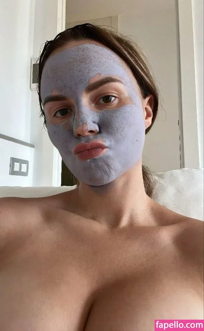 Tatyanacosmos Onlyfans Photo Gallery 