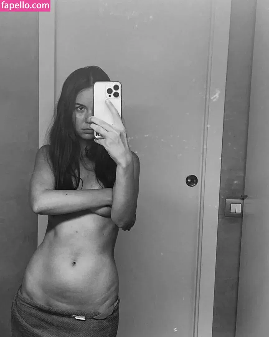 Tatyanacosmos Onlyfans Photo Gallery 