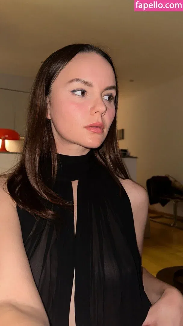 Tatyanacosmos Onlyfans Photo Gallery 