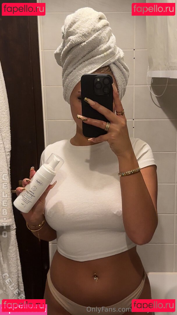 louryamory Nude Onlyfans Photo 16