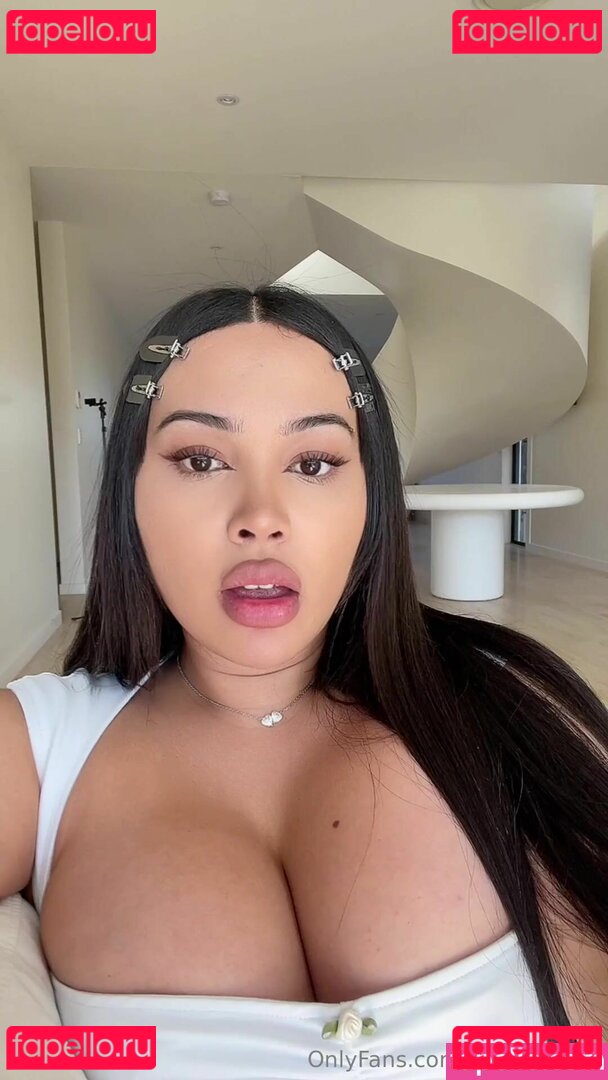 E30 Princess Nude Onlyfans Photo 8