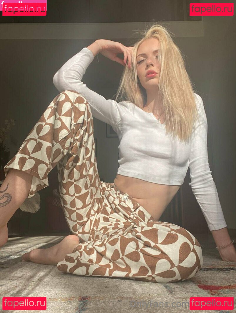 nina_dvg Nude Onlyfans Photo 5