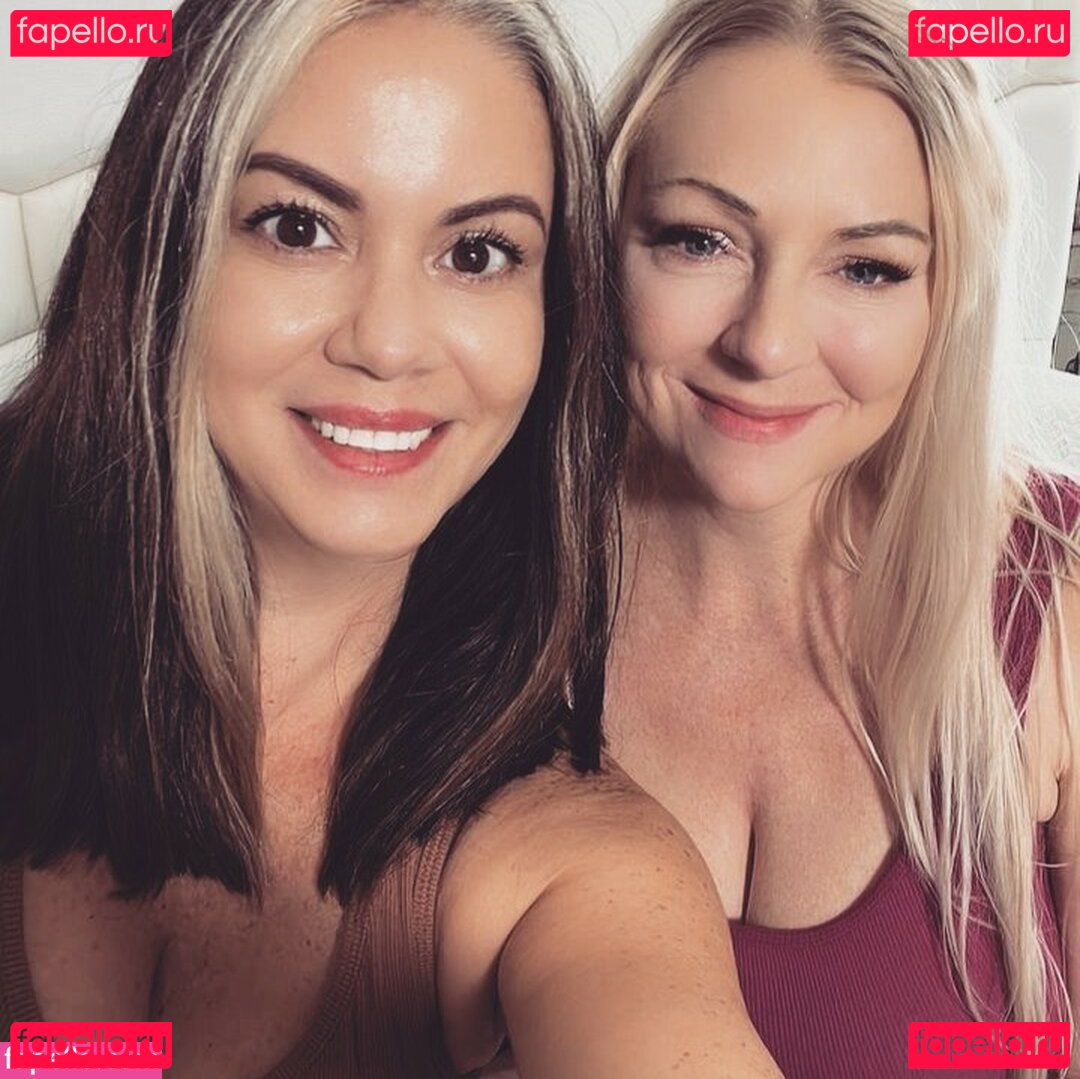 LactatingMILFBritney Nude Onlyfans Photo 12