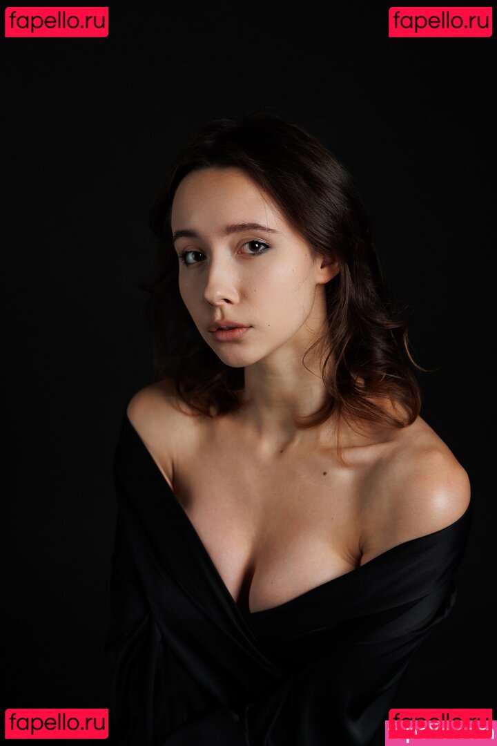 Anastasia Grinenko Nude Onlyfans Photo 15