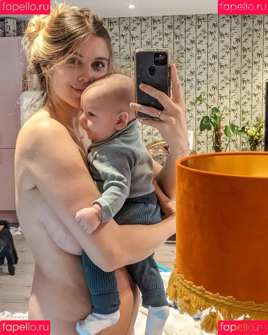 Ashley James Onlyfans Photo Gallery 