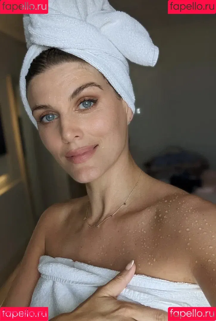 Ashley James Onlyfans Photo Gallery 