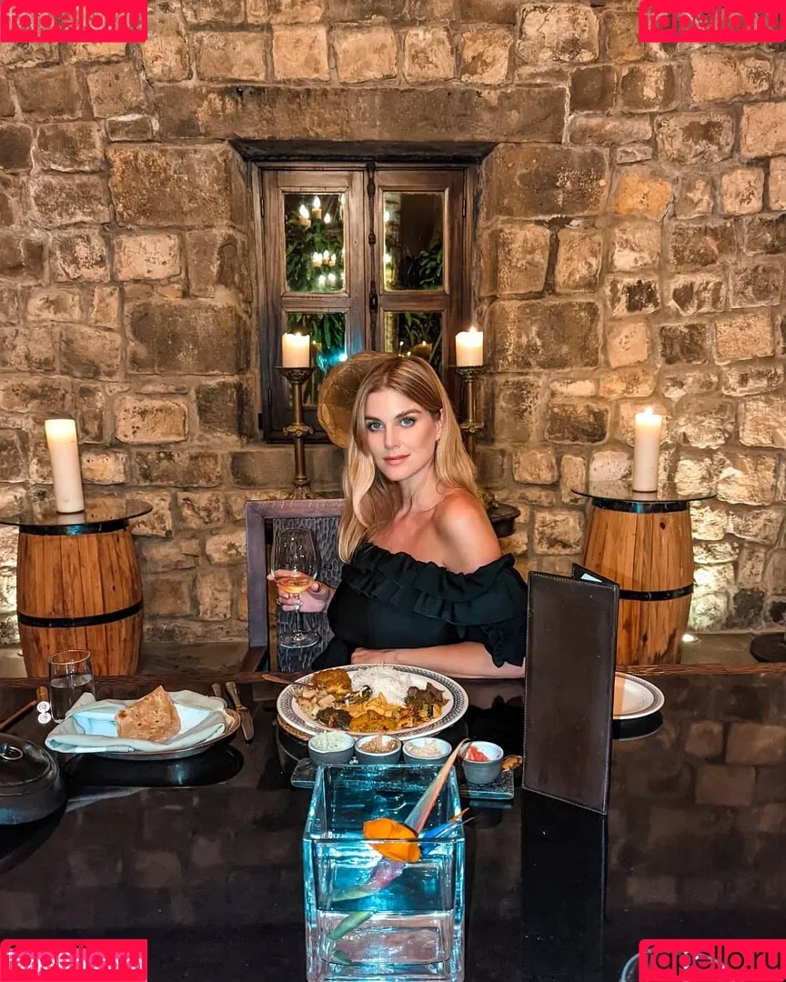 Ashley James Onlyfans Photo Gallery 