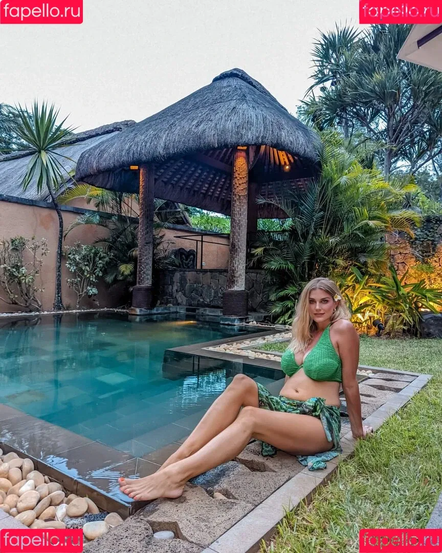 Ashley James Onlyfans Photo Gallery 