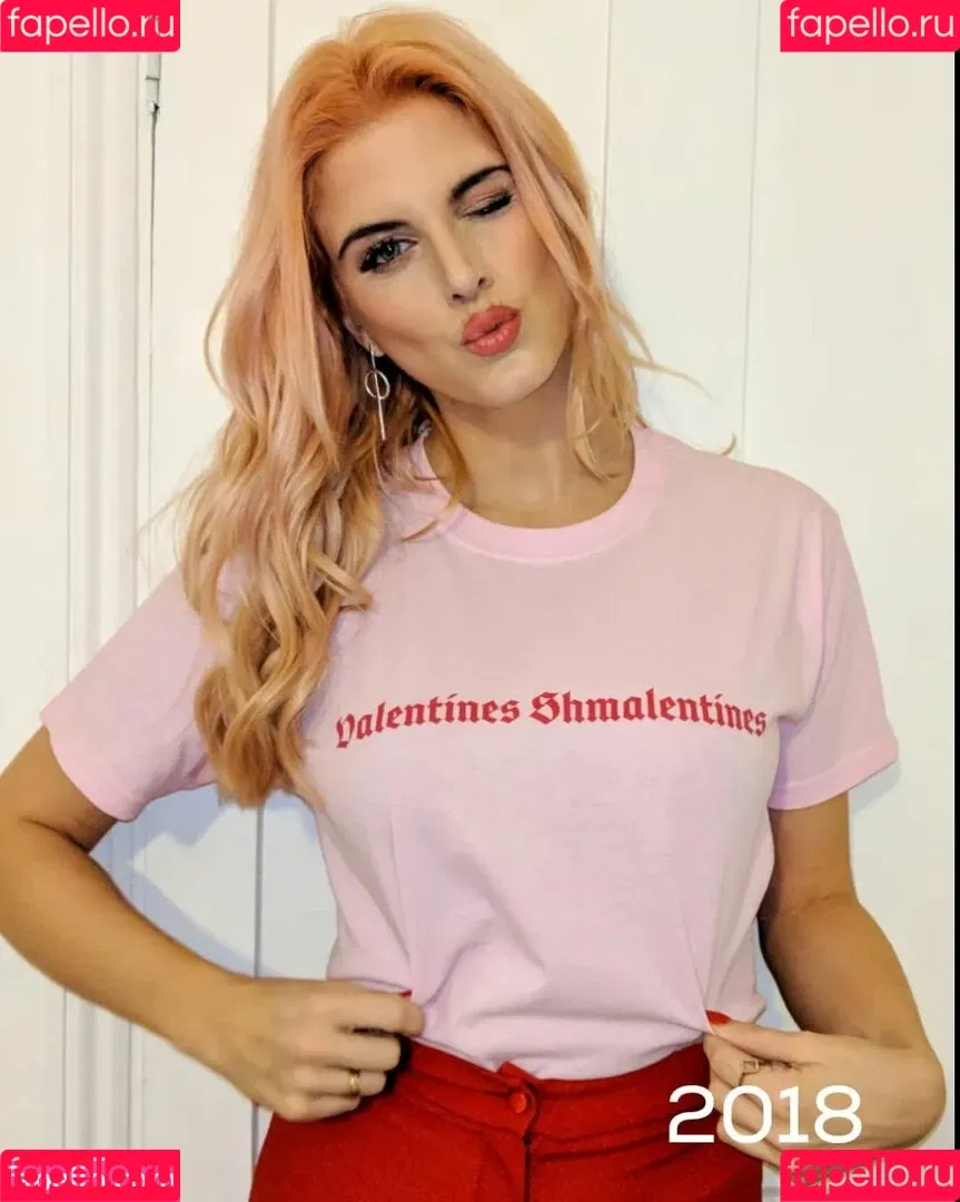 Ashley James Onlyfans Photo Gallery 