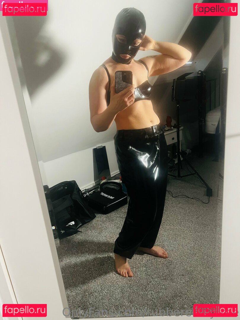 rubberemilyfree Nude Onlyfans Photo 10