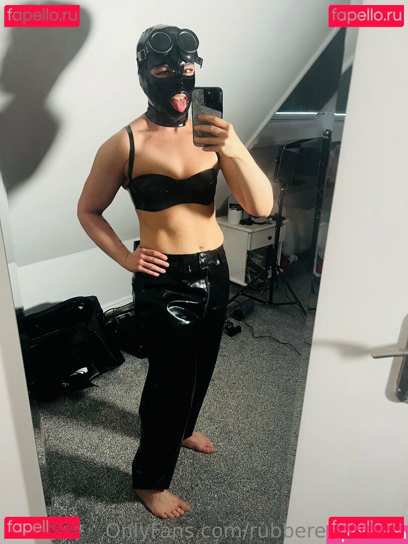 rubberemilyfree Nude Onlyfans Photo 8