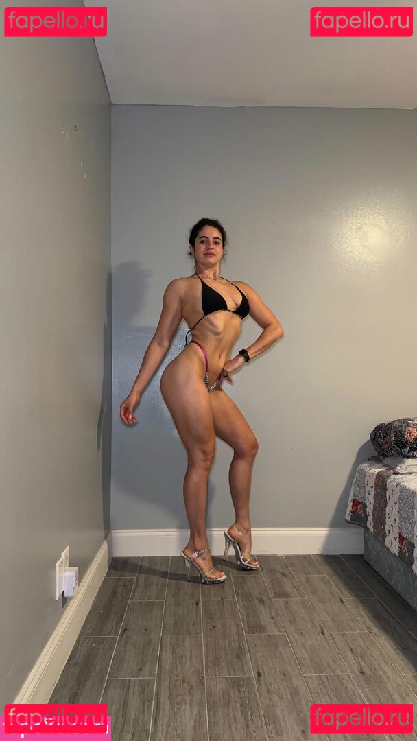 Sabrina Gomes Nude Onlyfans Photo 8