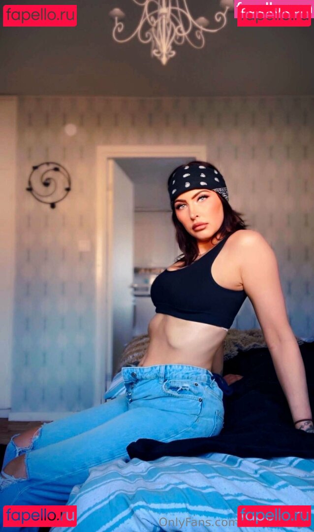nicolebergh Nude Onlyfans Photo 12