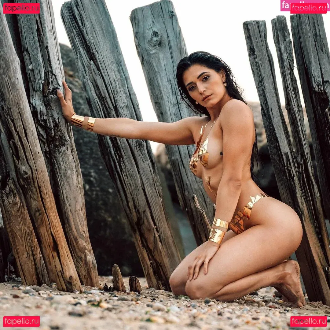 Annabel DaSilva Onlyfans Photo Gallery 