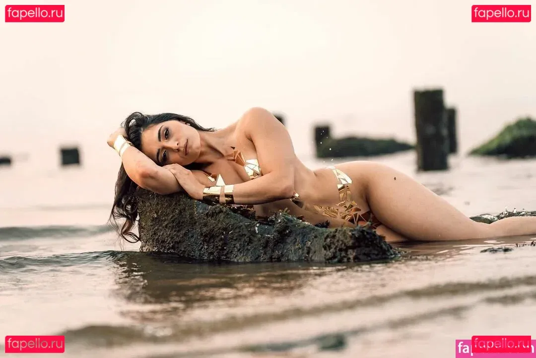 Annabel DaSilva Onlyfans Photo Gallery 