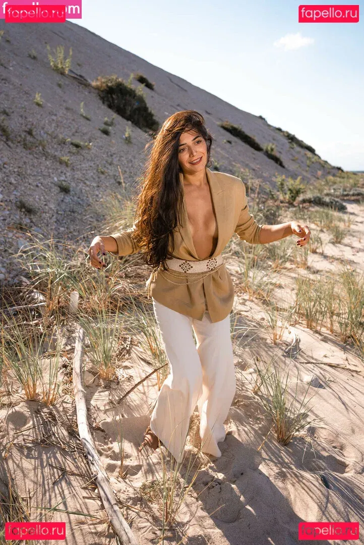 Annabel DaSilva Onlyfans Photo Gallery 