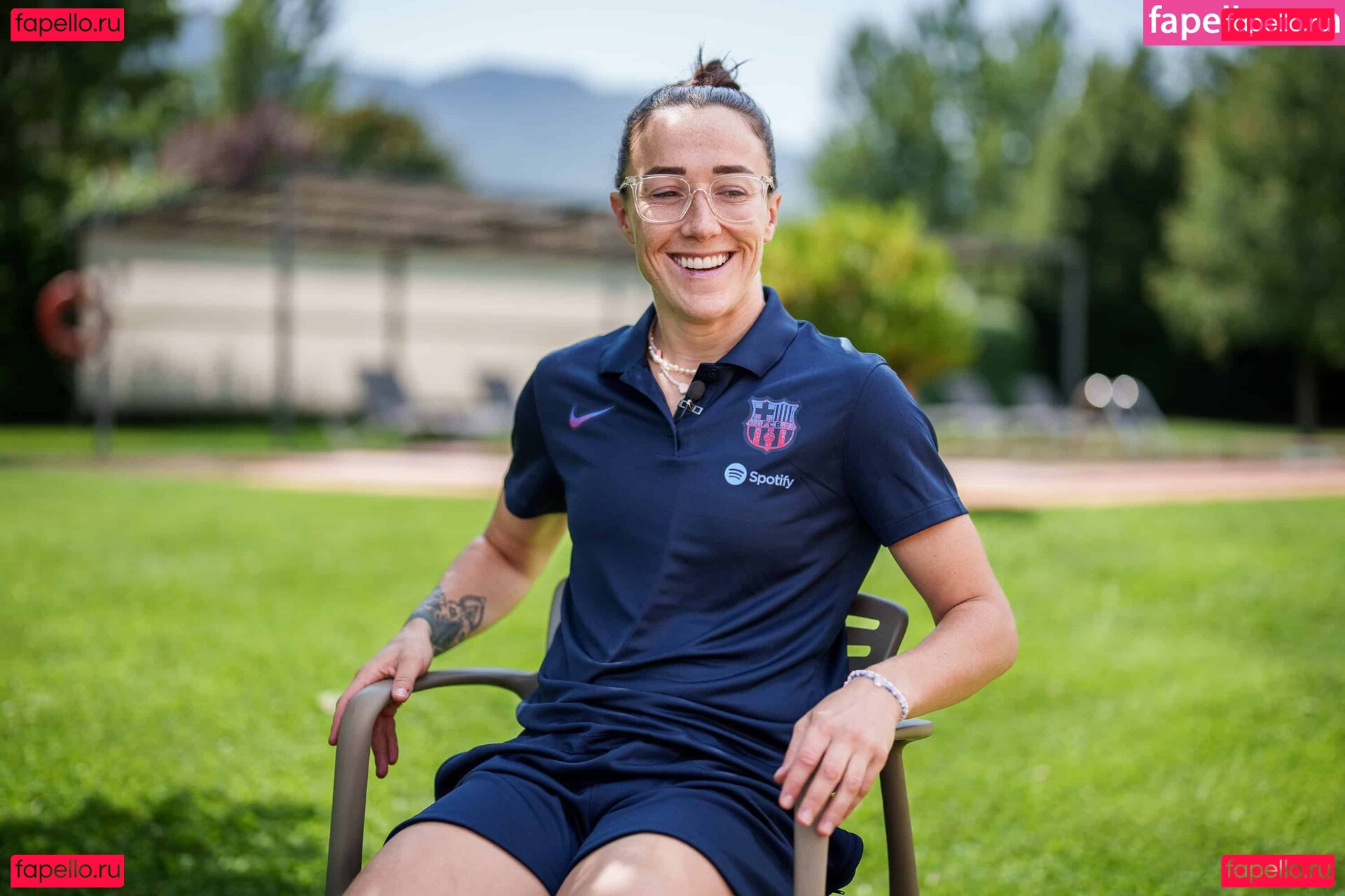 Lucy Bronze Nude Onlyfans Photo 4