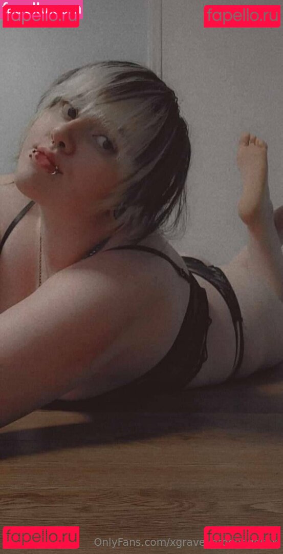 xgraveyardgoddessx Nude Onlyfans Photo 18