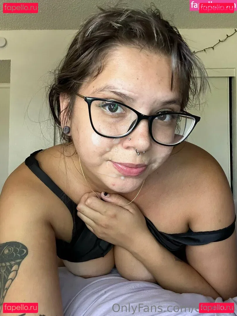 evs0up Onlyfans Photo Gallery 