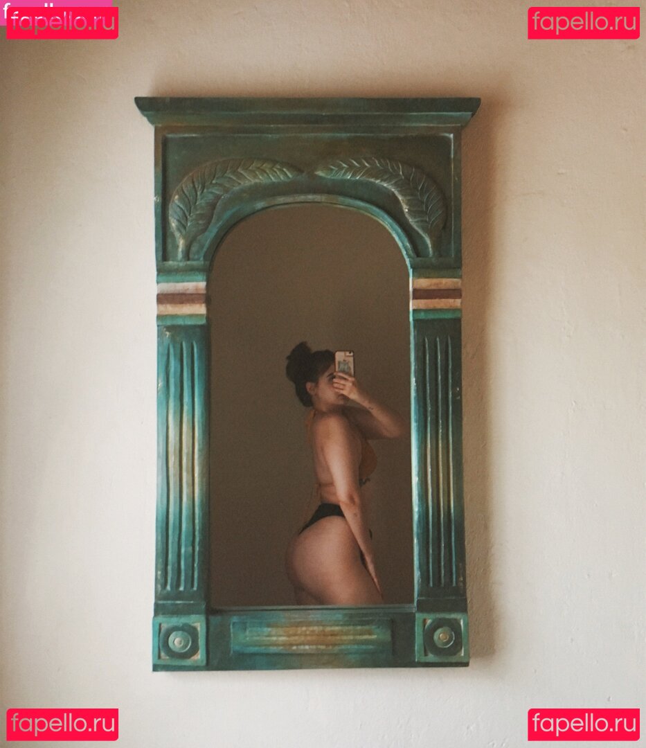 Emi Rhea Nude Onlyfans Photo 18