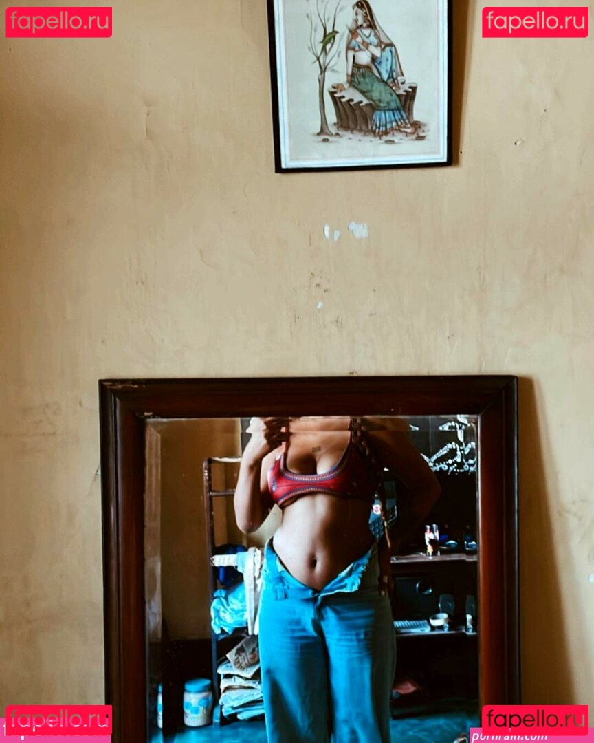 bhindeshi Nude Onlyfans Photo 6